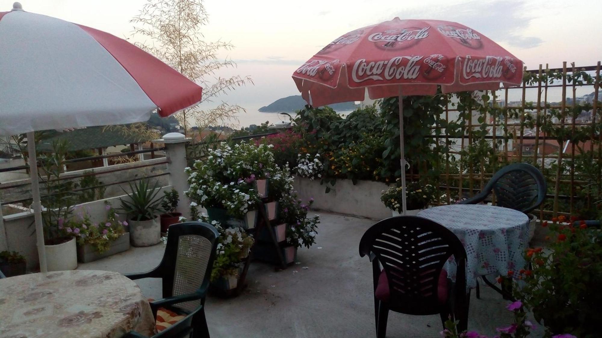 Djordjevic Hotel Budva Buitenkant foto