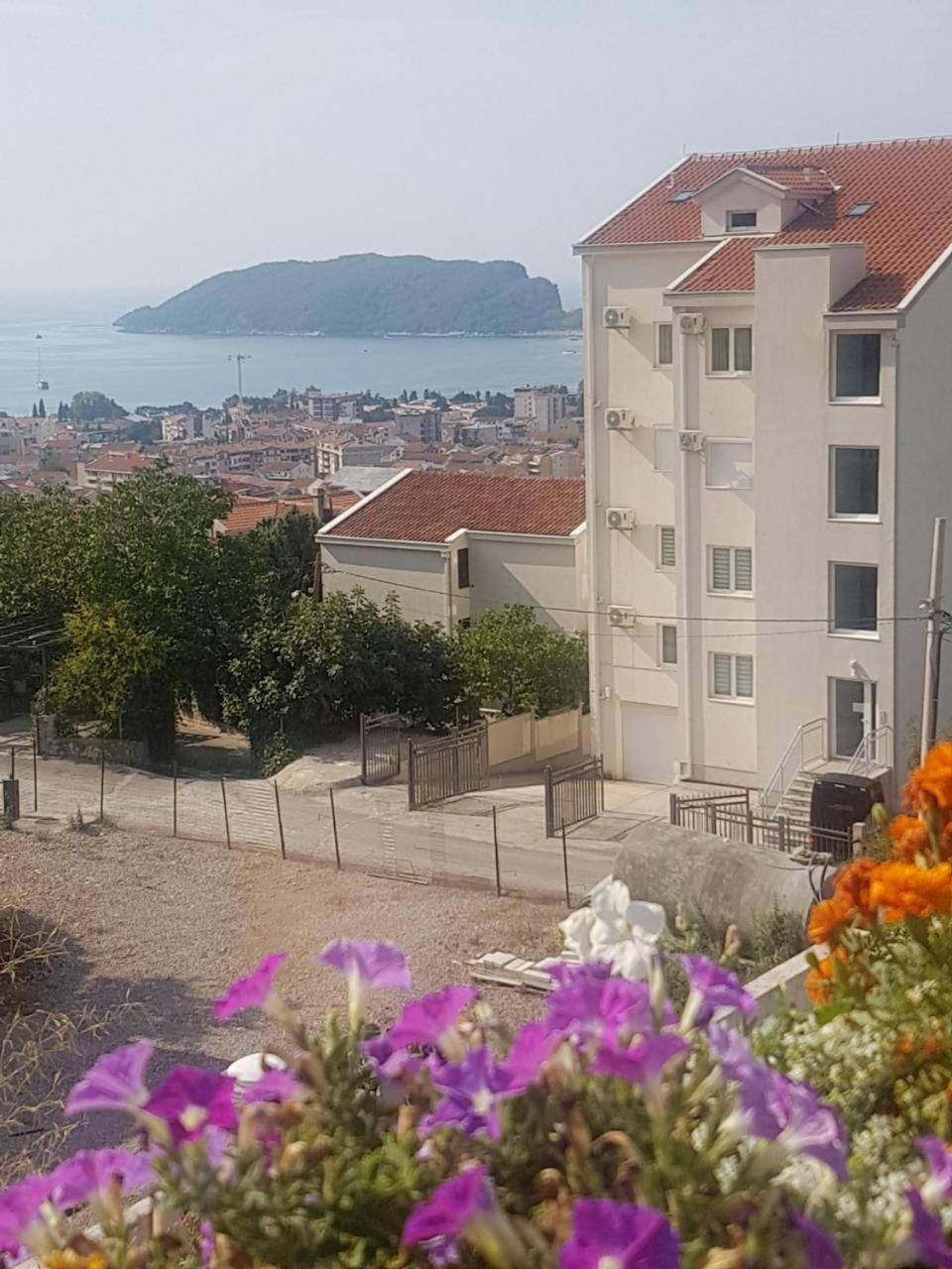 Djordjevic Hotel Budva Buitenkant foto